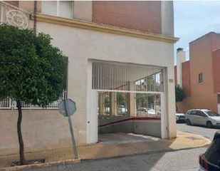 Miete Autoparkplatz in Avenida universidad de salamanca 9