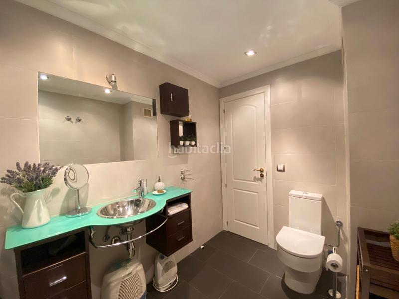 Foto 2fea4690-9893-49fd-b899-fdaae28d89ec. Appartamento con riscaldamento parcheggio in San Lázaro - Meixonfrío Santiago de Compostela