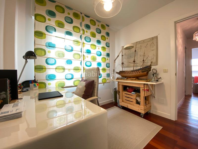 Foto 5be77d3b-1e20-4524-bee6-18f4133901d1. Etagenwohnung mit heizung parking in San Lázaro - Meixonfrío Santiago de Compostela