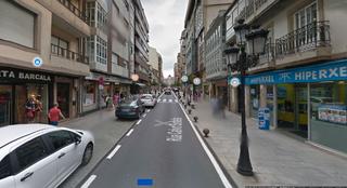 Pis a Rúa calvo sotelo 40. Piso amplio y céntrico
