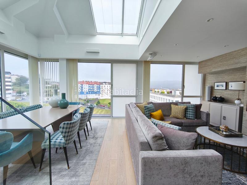 Foto 3ec7e5ff-7469-4974-9d32-fa082764d804. Zweistöckige wohnung mit heizung parking pool in Conxo Santiago de Compostela