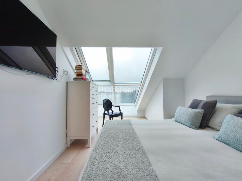 Foto 4881e1be-cee7-4e8f-888f-5ab8da484eb7. Zweistöckige wohnung mit heizung parking pool in Conxo Santiago de Compostela