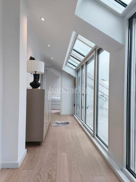 Foto 55915d11-b713-48b2-abc0-535a0cb65b5e. Zweistöckige wohnung mit heizung parking pool in Conxo Santiago de Compostela