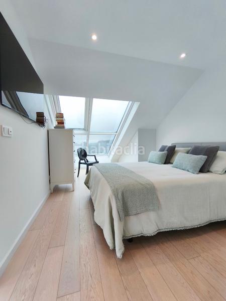 Foto 5e6730ee-6981-404d-b0a6-a1abc4755e50. Zweistöckige wohnung mit heizung parking pool in Conxo Santiago de Compostela