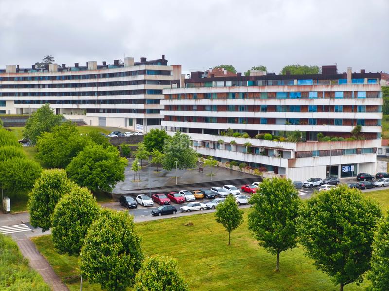 Foto 745cacdd-1cd5-47a6-83da-8e08540f32f4. Zweistöckige wohnung mit heizung parking pool in Conxo Santiago de Compostela