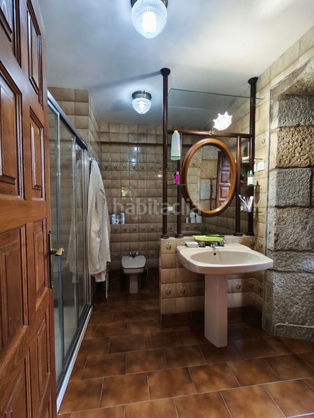 Foto 5e8e0d05-5b85-4963-b0c8-2091e49c3e69. Casa amb xemeneia calefacció aparcament a Castiñeiriño - Cruceiro de Sar Santiago de Compostela