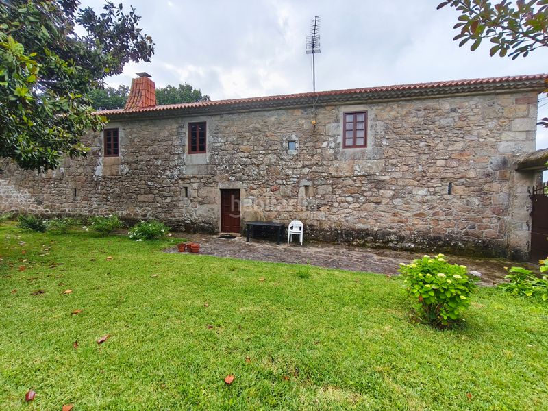 Foto 5fc13bce-3912-4472-baca-efb18f375ed2. Casa amb xemeneia calefacció aparcament a Castiñeiriño - Cruceiro de Sar Santiago de Compostela