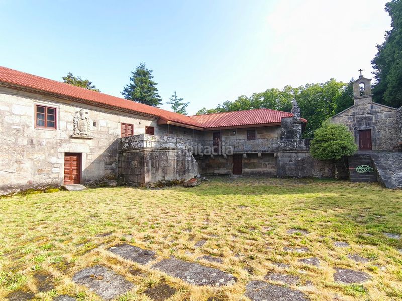 Foto 72c970a7-49df-42d6-9087-5a11a64bee0d. Casa amb xemeneia calefacció aparcament a Castiñeiriño - Cruceiro de Sar Santiago de Compostela