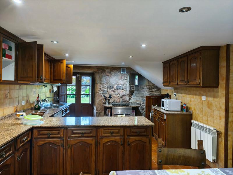 Foto 3073247a-e25f-4983-a927-103a2512bc61. Mas avec cheminée chauffage parking dans Castiñeiriño - Cruceiro de Sar Santiago de Compostela