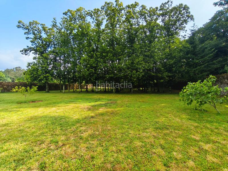 Foto 33fe5627-5870-4272-8393-cd7fe348085a. Masia amb xemeneia calefacció aparcament a Castiñeiriño - Cruceiro de Sar Santiago de Compostela