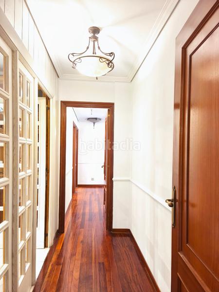 Foto bcdfdedf-5d0b-4421-a883-ad33b4747f7c. Appartement avec chauffage parking dans Ensanche - Sar Santiago de Compostela