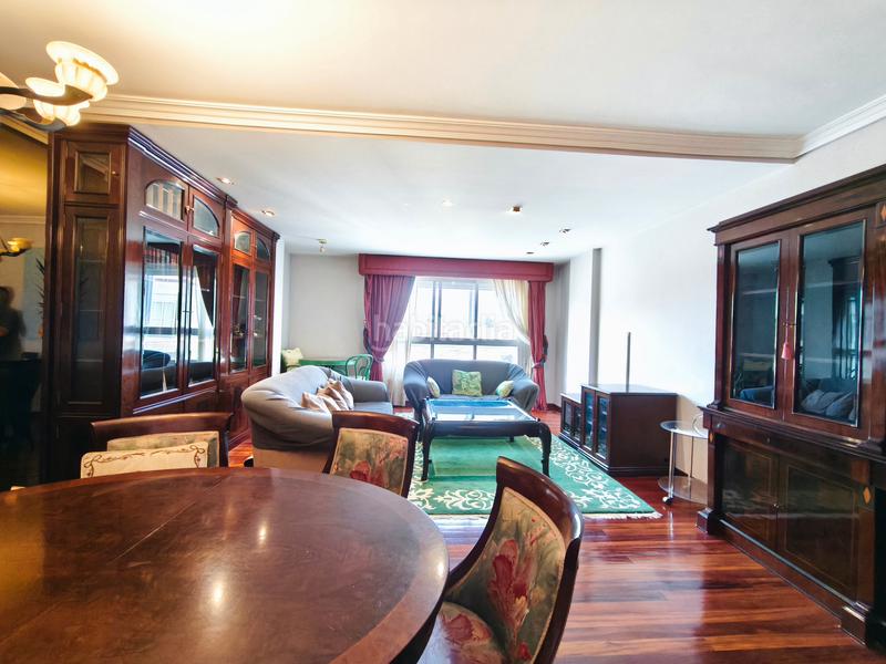 Foto 22333ba1-86f4-4ede-b8f5-84048c291e5f. Etagenwohnung mit heizung parking in Ensanche - Sar Santiago de Compostela