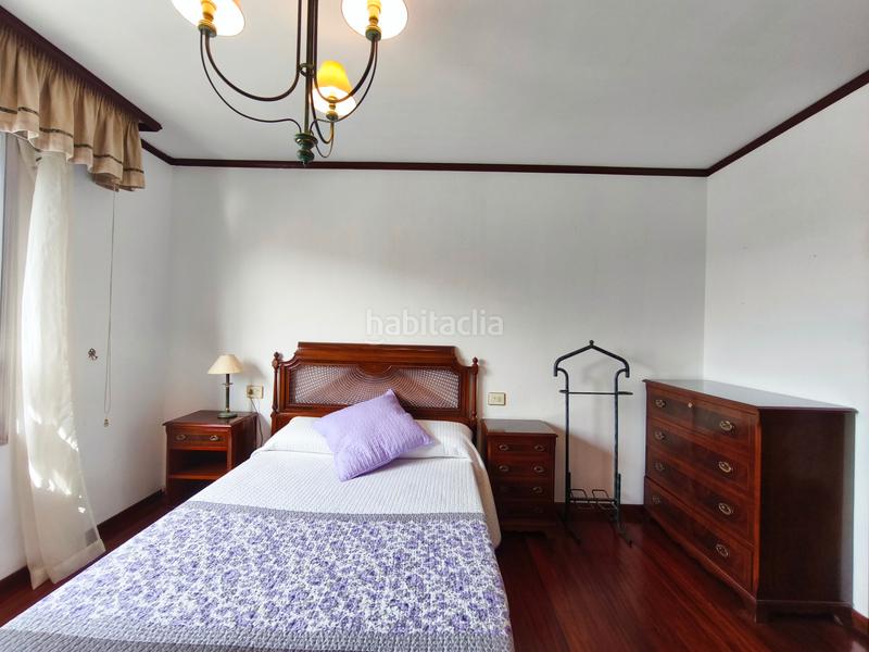 Foto b9d2fe58-bc11-4bba-8d2a-2e1a04a8c489. Flat with heating parking in Ensanche - Sar Santiago de Compostela