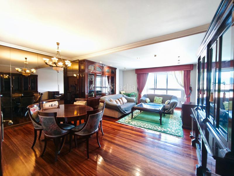 Foto 823bf7de-c1f7-4537-adda-516d2e3a8f76. Piso en Ensanche - Sar Santiago de Compostela