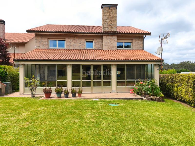 Foto 29ddcc67-19d5-43ad-aa9d-48ba1b848d8d. Chalet con riscaldamento parcheggio in Parroquias de Santiago Santiago de Compostela