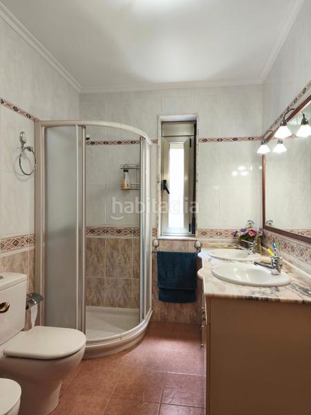 Foto 56abc64d-a328-4949-a02f-cb03ab76993f. Chalet con riscaldamento parcheggio in Parroquias de Santiago Santiago de Compostela