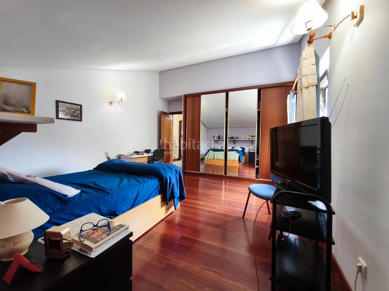 Foto 84aced39-5edb-4890-ae00-08d95bce24aa. Chalet con riscaldamento parcheggio in Parroquias de Santiago Santiago de Compostela