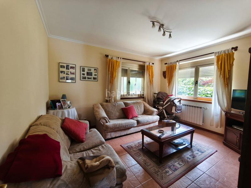 Foto 86c1c61b-1a03-4705-ae70-9a1226c79274. Chalet con riscaldamento parcheggio in Parroquias de Santiago Santiago de Compostela