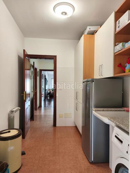 Foto 980002e0-8ef6-4ef6-a725-b2005ec7258d. Chalet con riscaldamento parcheggio in Parroquias de Santiago Santiago de Compostela