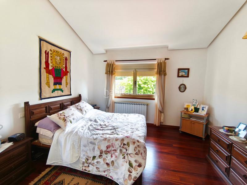 Foto afcf6e30-51b1-4421-94d7-86b8ec11b716. Chalet con riscaldamento parcheggio in Parroquias de Santiago Santiago de Compostela