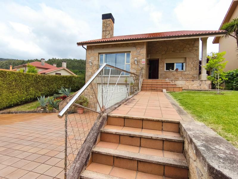 Foto d791133e-afa8-4a9c-8c3c-14729066d358. Chalet con riscaldamento parcheggio in Parroquias de Santiago Santiago de Compostela