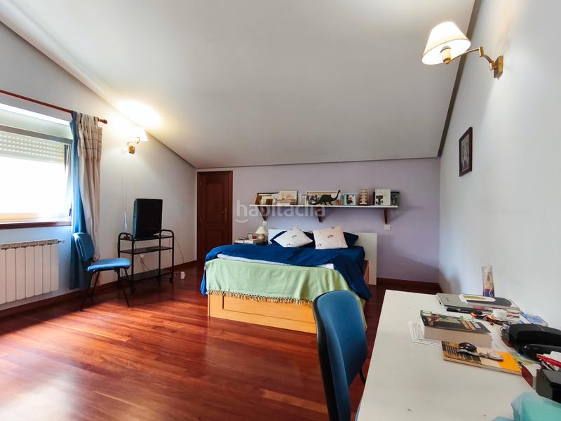 Foto e7f3369b-1706-4d09-a809-4494284460f4. Chalet con riscaldamento parcheggio in Parroquias de Santiago Santiago de Compostela