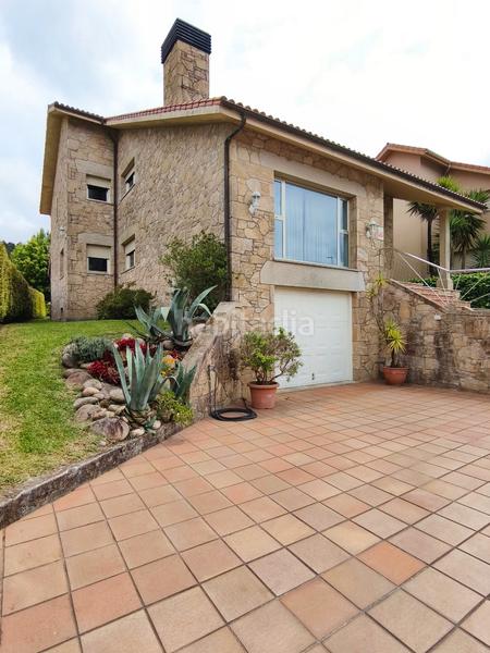 Foto c019e33e-f080-41a5-8e43-058bac5c5a02. Xalet amb calefacció aparcament a Parroquias de Santiago Santiago de Compostela