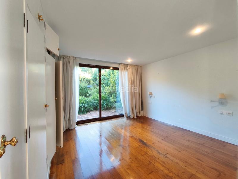 Foto 939fc93a-2481-40c1-9bbb-bedaa492c09d. Chalet avec chauffage parking piscine dans Bugallido Ames