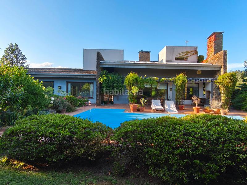 Foto 5e318327-22cf-4f61-ac47-ebe54b556096. Xalet amb calefacció aparcament piscina a Bugallido Ames