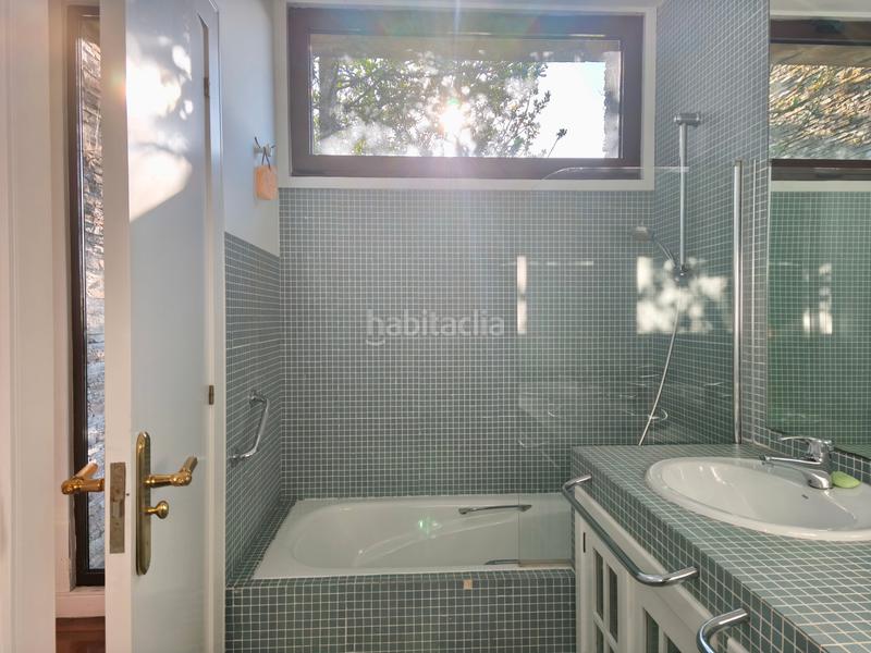 Foto fb93218b-7d2d-4ff0-bcb8-1955b0c14747. Xalet amb calefacció aparcament piscina a Bugallido Ames