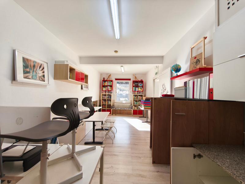 Foto ca3ddd8b-d0d8-4847-a1ee-f1ca647c27b3. Casa a schiera con riscaldamento parcheggio in Castiñeiriño - Cruceiro de Sar Santiago de Compostela