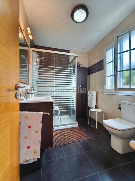 Foto 1f500bc4-280f-4356-9541-04c9e674a6ce. Chalet with heating parking in área de Ames Ames