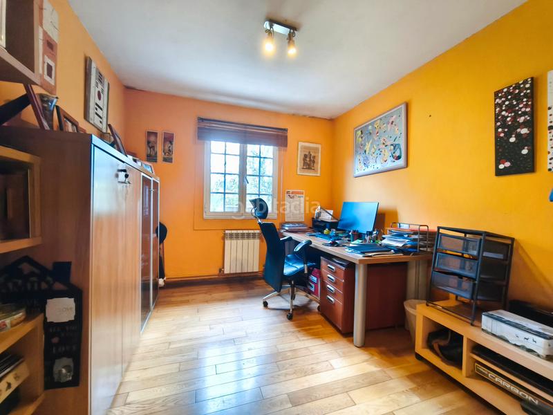 Foto 54db8e31-2c11-460e-9028-ef6eea5596df. Chalet with heating parking in área de Ames Ames