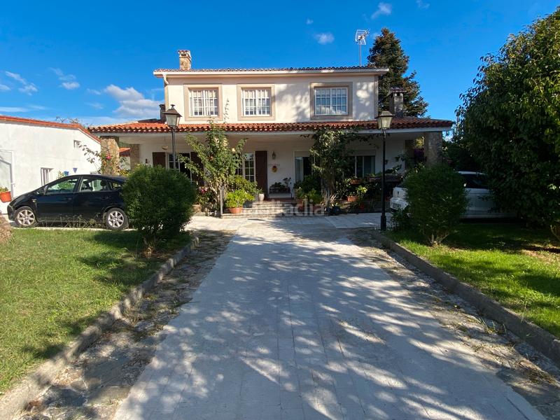 Foto ada3eb73-6175-47bf-b8f4-7c4ab5a36564. Chalet with heating parking in área de Ames Ames