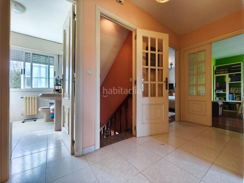 Foto c2721759-2430-4d31-975b-7f93757d81a7. Chalet with heating parking in área de Ames Ames