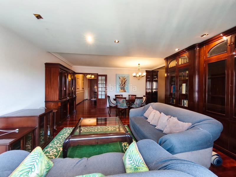 Foto 8852ee6b-634b-438c-8b48-a7fb1ad8a4df. Appartamento con riscaldamento parcheggio in Ensanche - Sar Santiago de Compostela