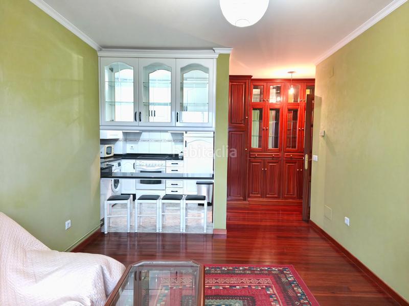 Foto 967d9166-a2ea-416e-b97c-2bb8d734c09b. Flat with heating parking in Conxo Santiago de Compostela