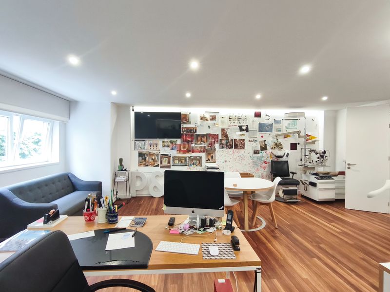 Foto b43e38c8-3791-477a-8ab1-9f754c28a109. Pis amb calefacció a Ensanche - Sar Santiago de Compostela