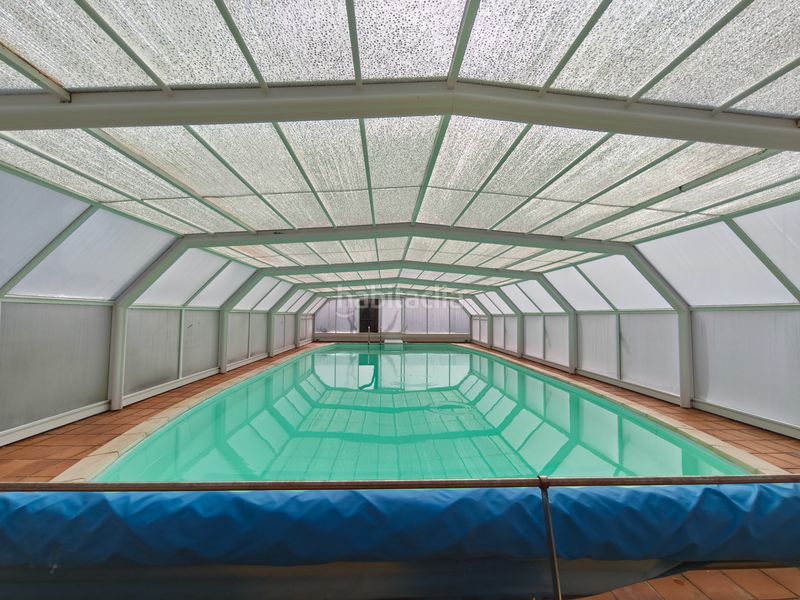 Foto 7da8168e-ef88-42aa-b5f1-390a142b1dbf. Xalet amb calefacció aparcament piscina a Parroquias de Santiago Santiago de Compostela