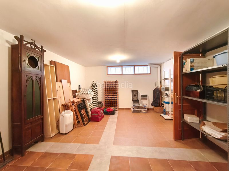 Foto b1a0a4b3-1143-4ff6-accd-865c4a30239a. Casa pareada en Brión