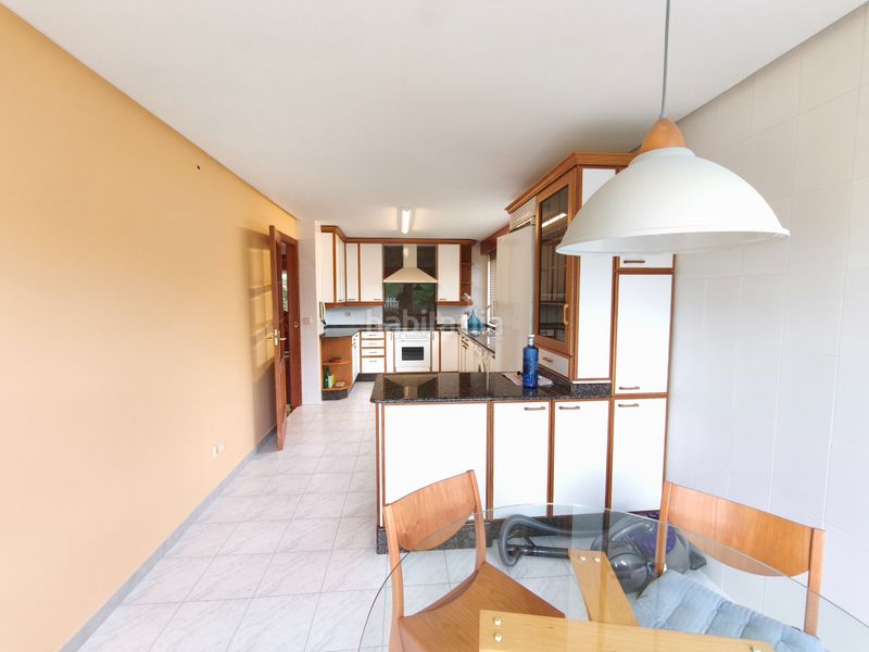 Foto d1983478-e8bb-4388-be02-698819ea2fd6. Casa pareada en Brión