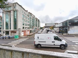 Zweistöckige Wohnung in Rúa de Emilio e Manuel