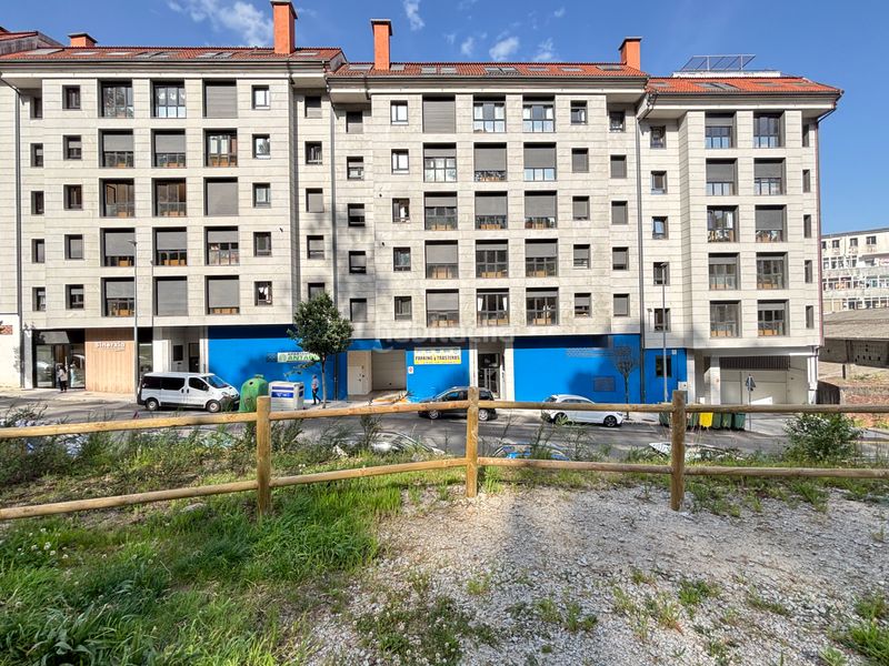 Foto 70d9f73d-34f7-4f2b-88aa-2174075aa53a. Apartament amb calefacció aparcament a O Milladoiro Ames