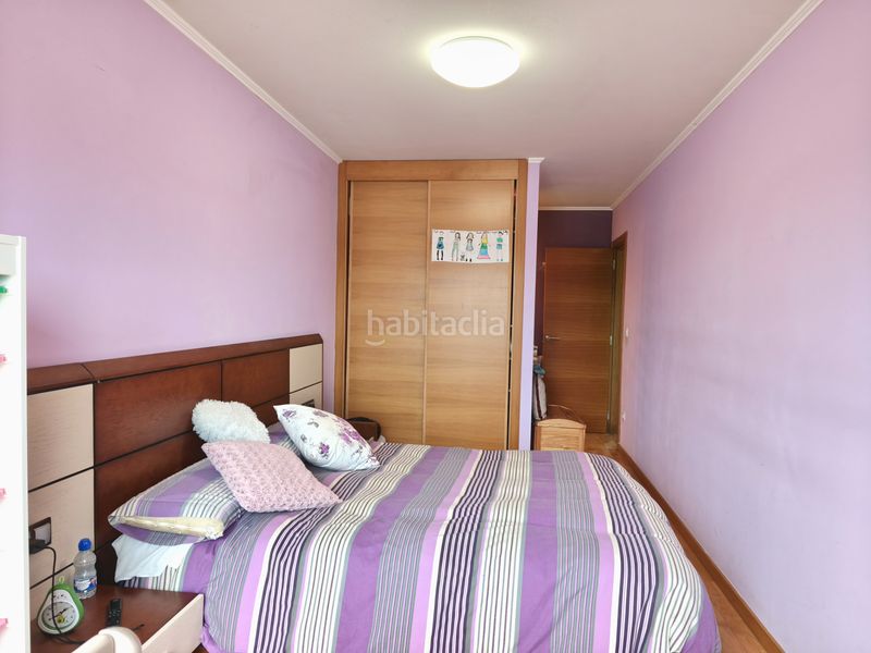 Foto b562ea14-ae3d-41f8-9358-fe9506cdd1fa. Pis amb calefacció aparcament a O Milladoiro Ames