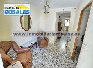 Casa a Baena. Casa con patio junto al llano