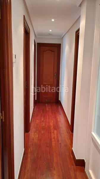 Foto d7cc3a8e-2ae2-4e28-a417-71248c649ff0. Piso buen piso en Ibarra