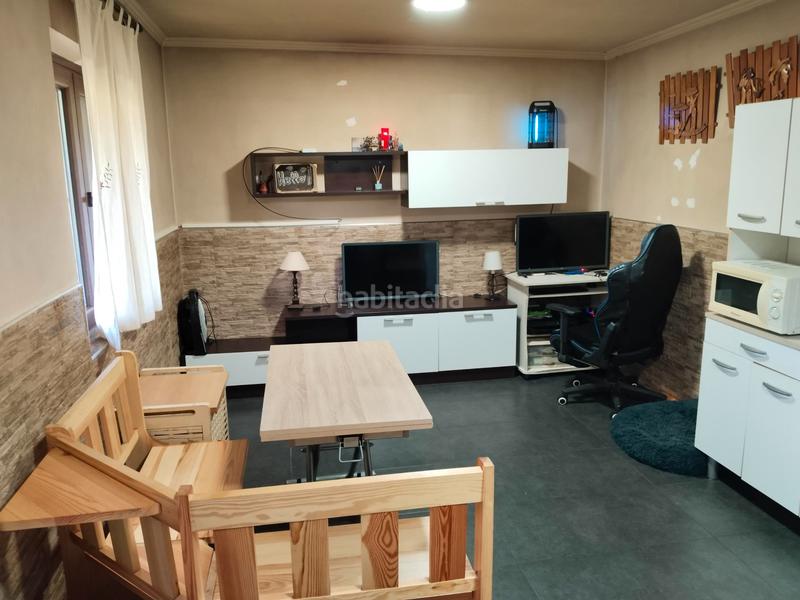 Foto 4e16d4c0-9d44-4841-8f26-ef4b15da3dcd. Piso  reformado en extrarradio en Villabona