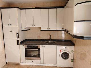 Pis  Nueva kalea. Piso con ascensor exterior y luminoso