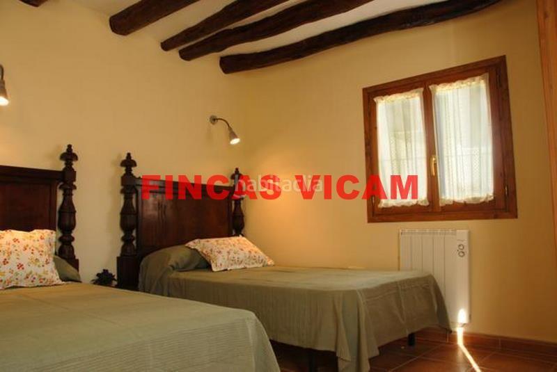 Foto 7881b624-162c-42e1-b458-306321c9f47c. Casa  en pueblo de la hoya de huesca - zona de la sotonera (prepirineo) en Sotonera (La)