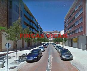 Aparcament cotxe a Calle de los olivos 27. Plazas de garaje en monasterio de sigena, 6.